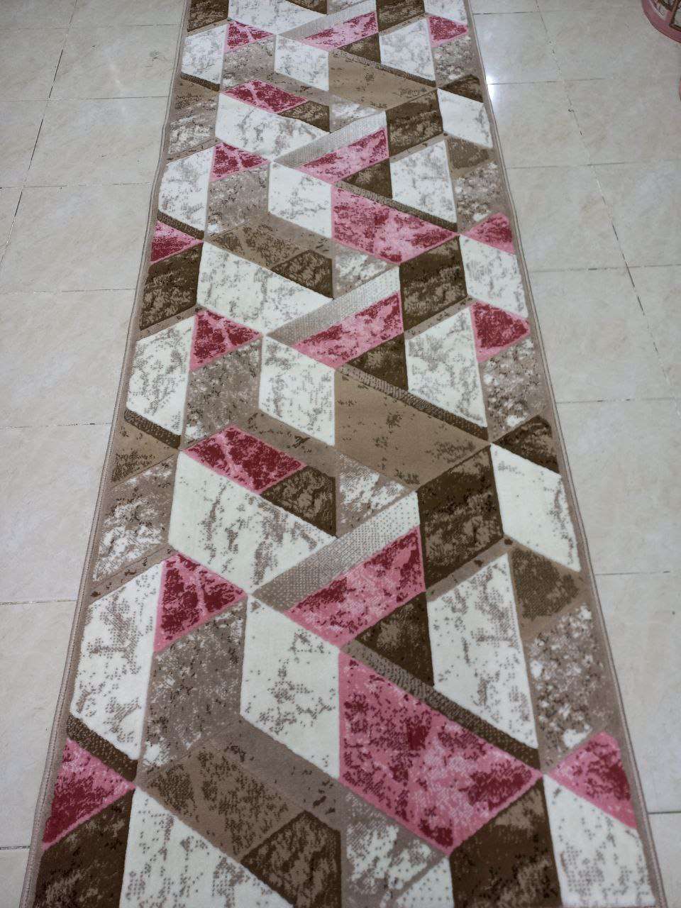 عرض على مشاية أروى بالمتر سجاد النساجون الشرقيون متاحة بتصميمات