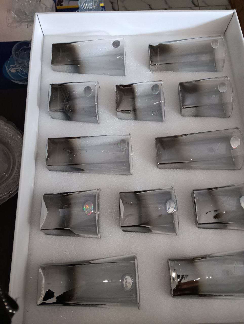 كرستال وزجاج للنيش