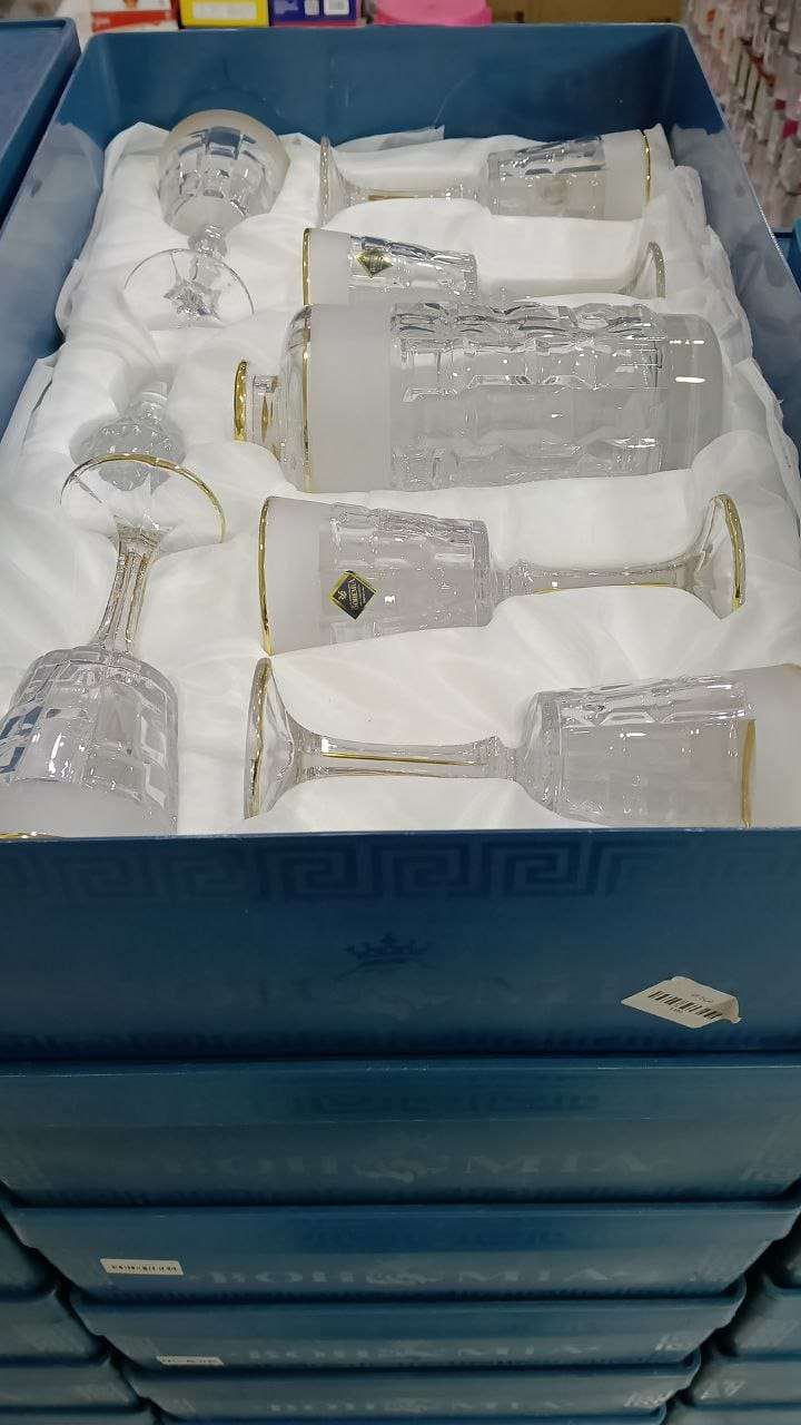 كرستال وزجاج للنيش