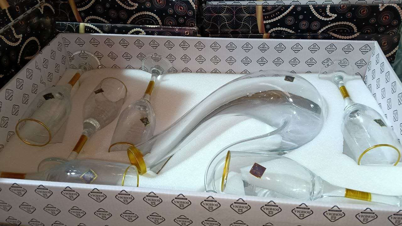 كرستال وزجاج للنيش