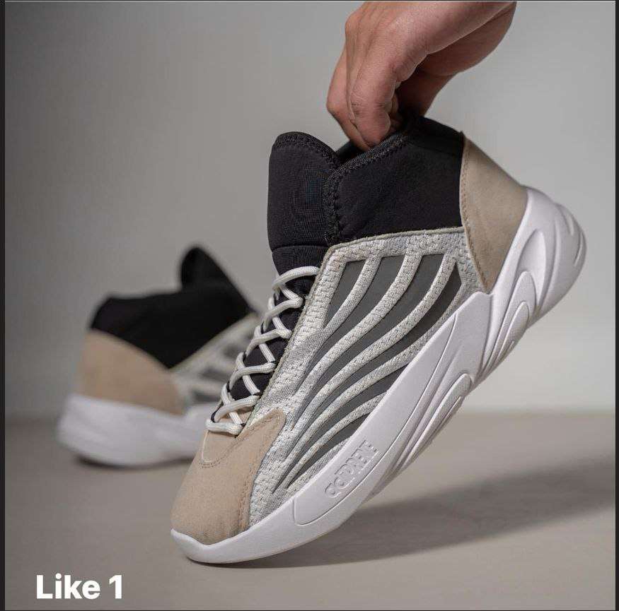 كوتش Like تريند سهل الارتداء