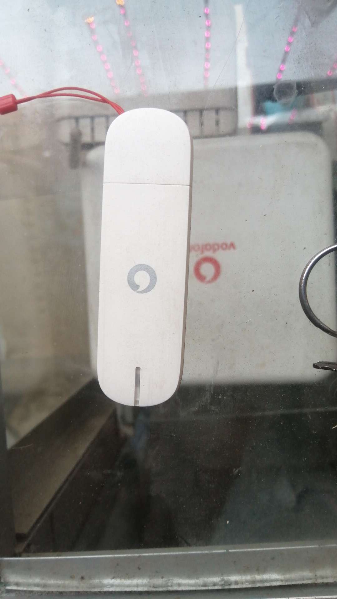 فلاشه نت فودافون Vodafone USB Modam