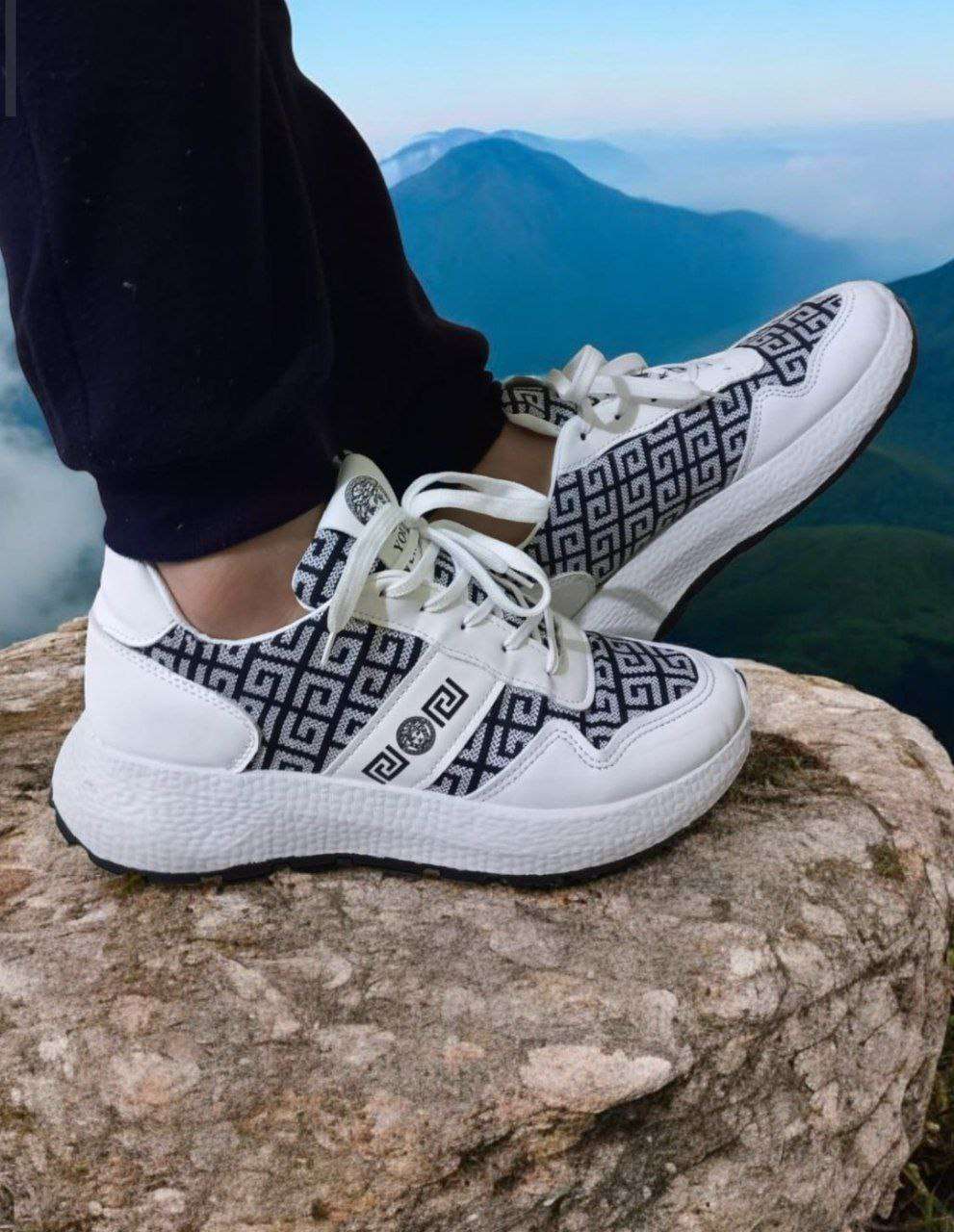 كوتشي فرزاتشي