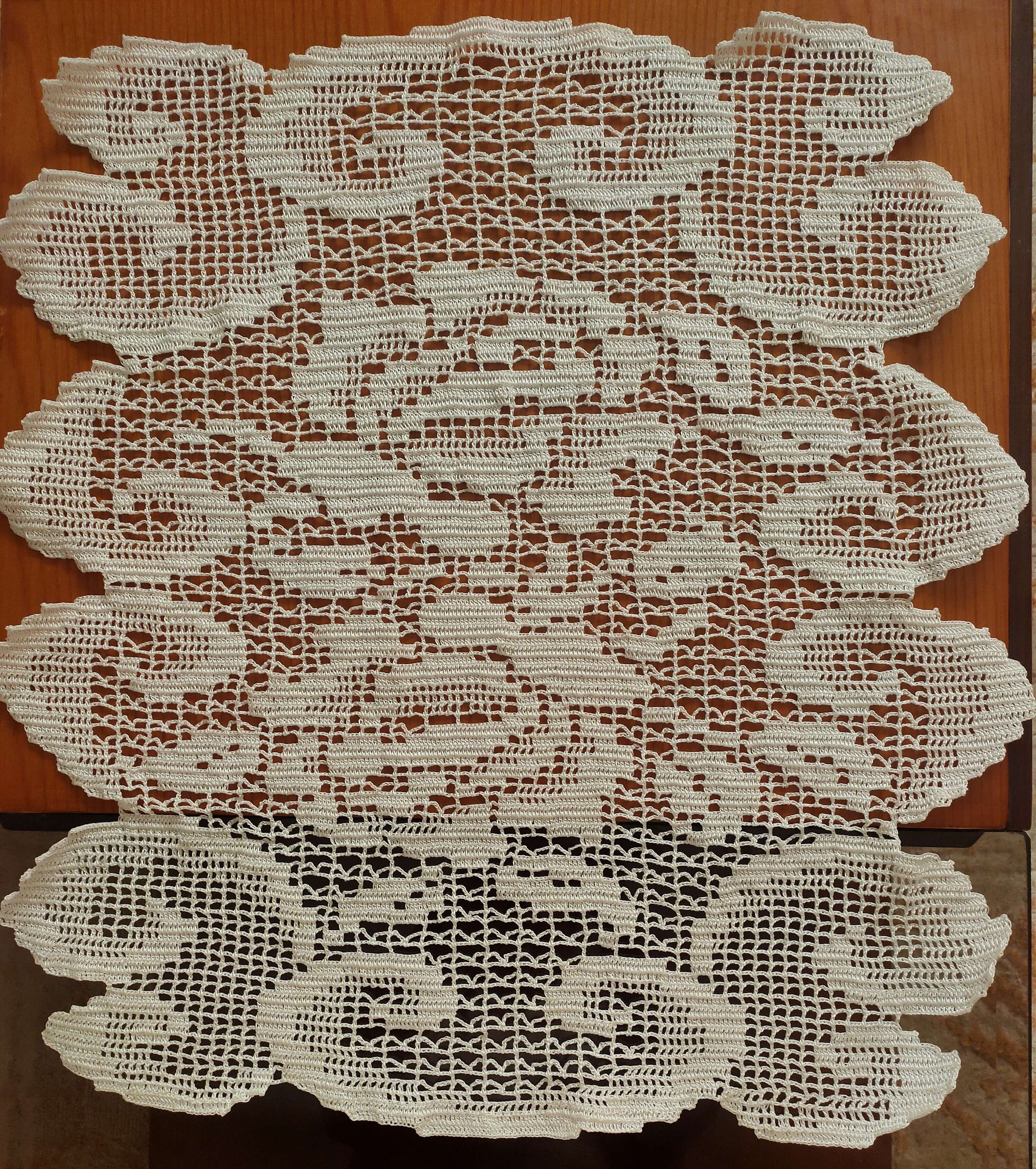 مفرش كروشيه فيليه