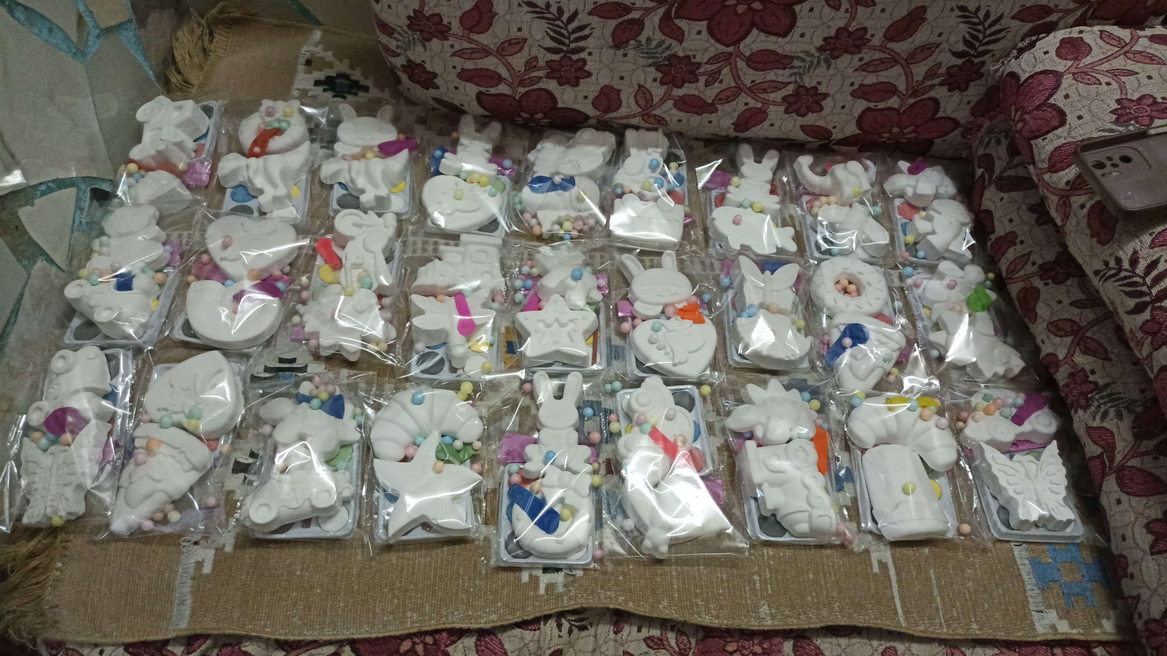 العاب جبس تلوين للاطفال باشكال كتيييرة مختلفة تنمى ذكائهم