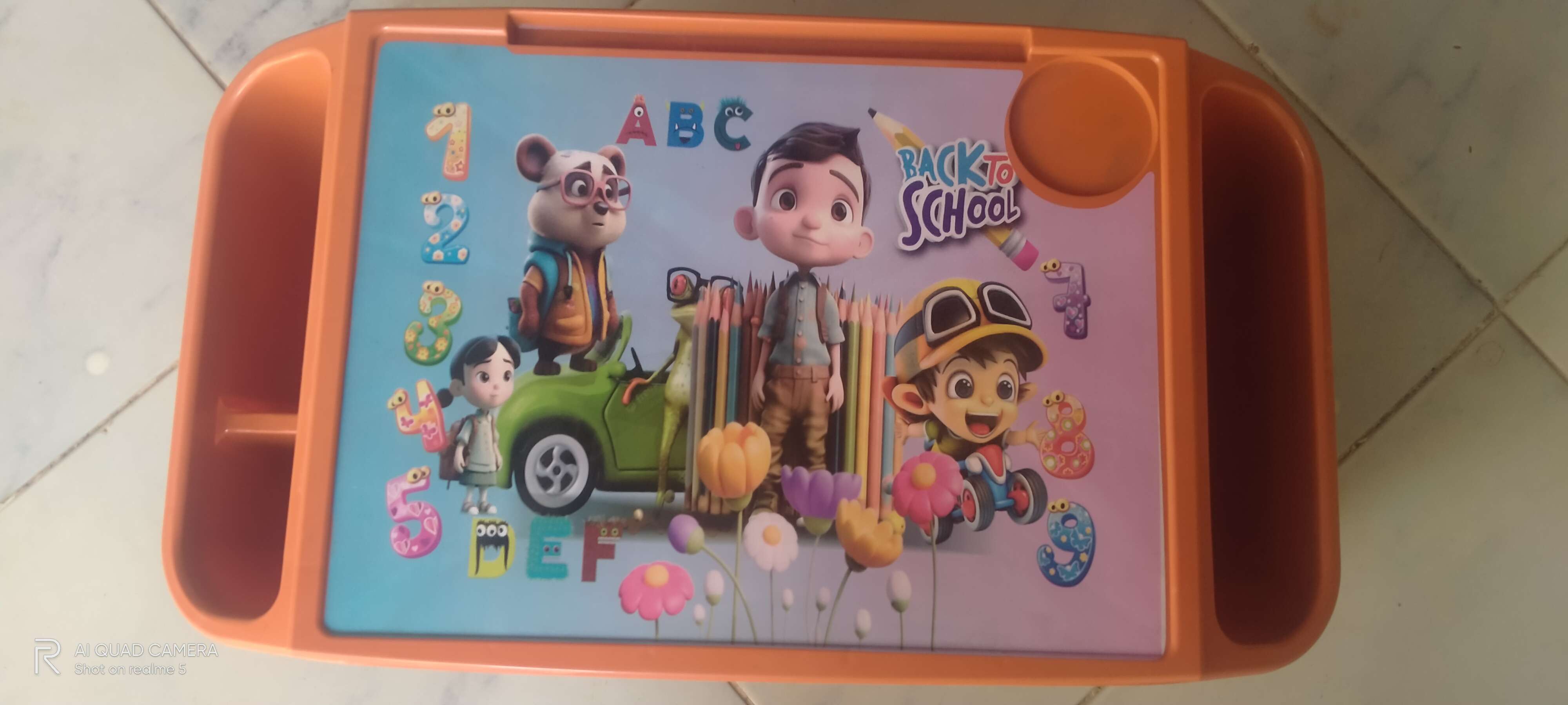 ترابيزة اطفال