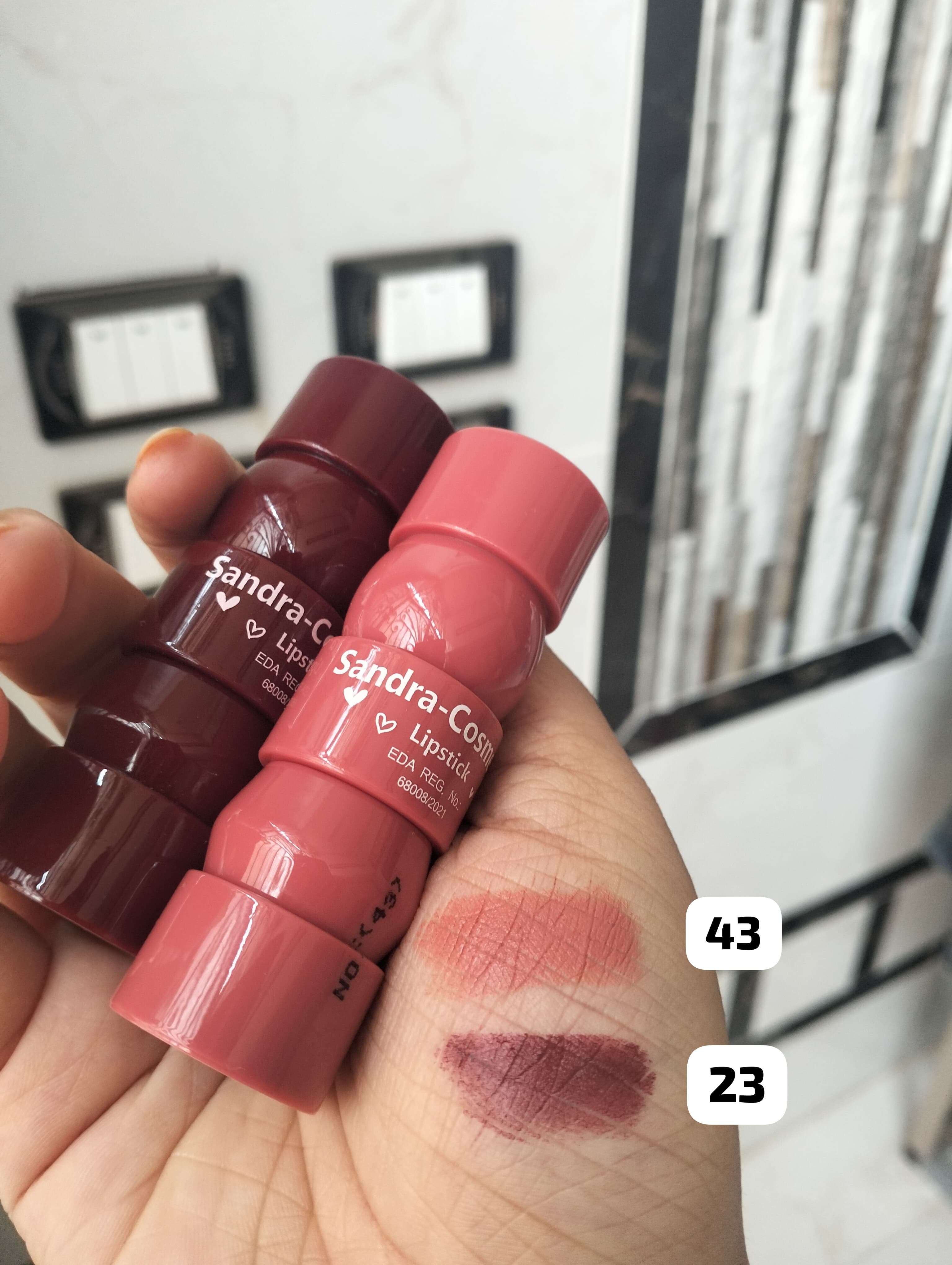 ليب ستيك ساندرا كوزماتكس