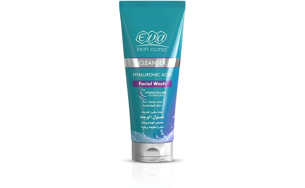 غسول الوجه من ايفا بالهلورنيك اسيد