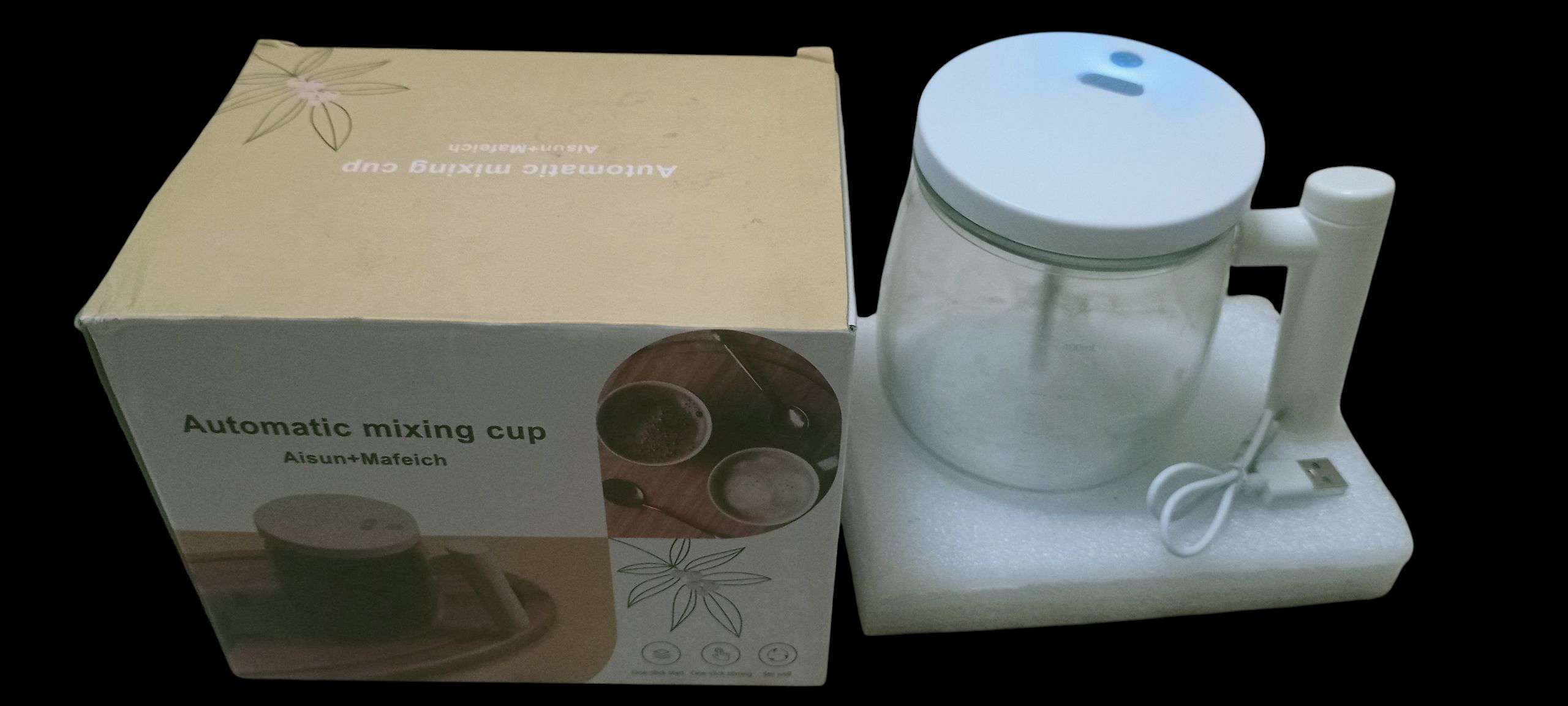 مج نسكافيه خلاط بموتور داخلي