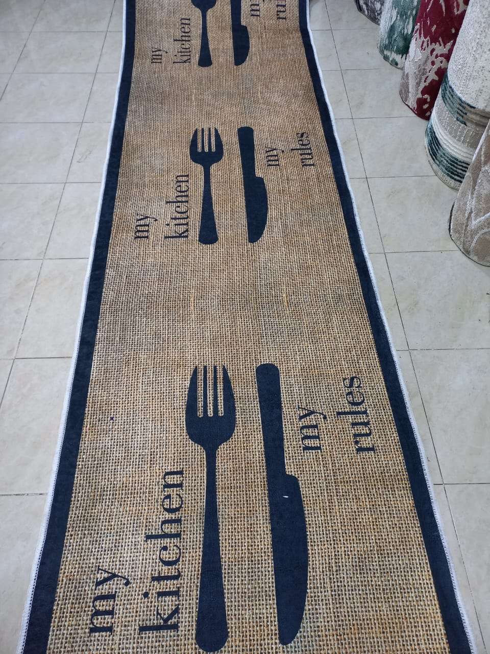 مشايات طرقة ثري دي خامات ممتازة ضد الانزلاق