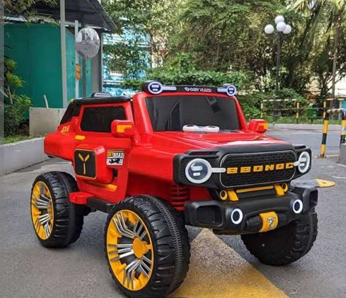 سيارة اطفال الدبابه