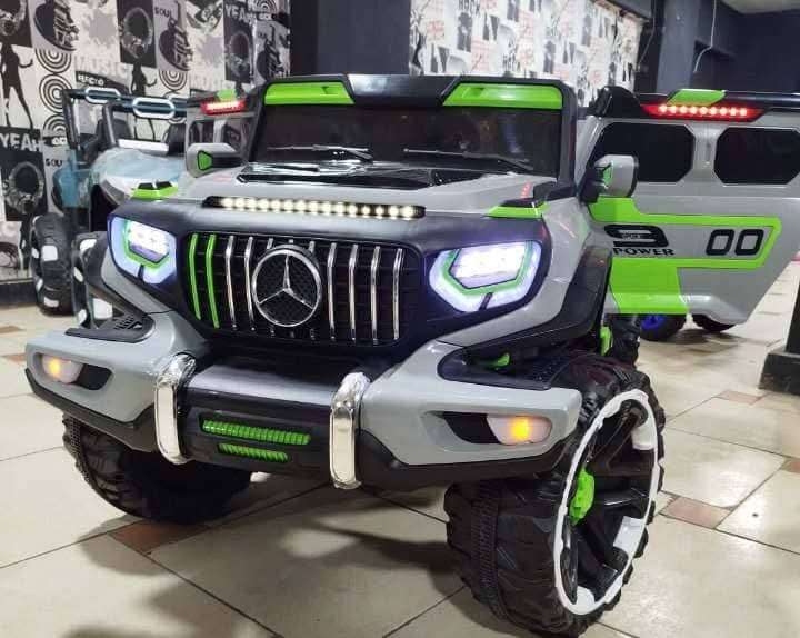 عربية جيب مرسيدس