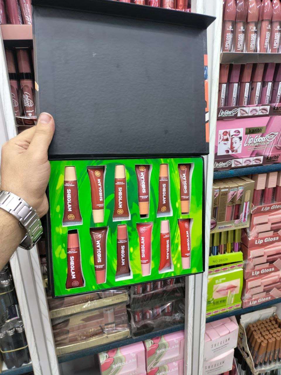 ليفتر شيجلام ليب جلوس