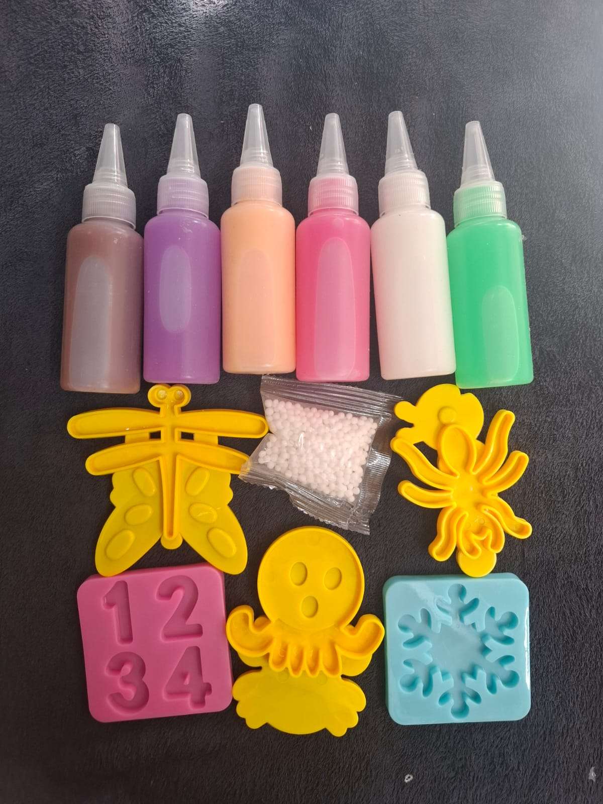 طقم جل المائى