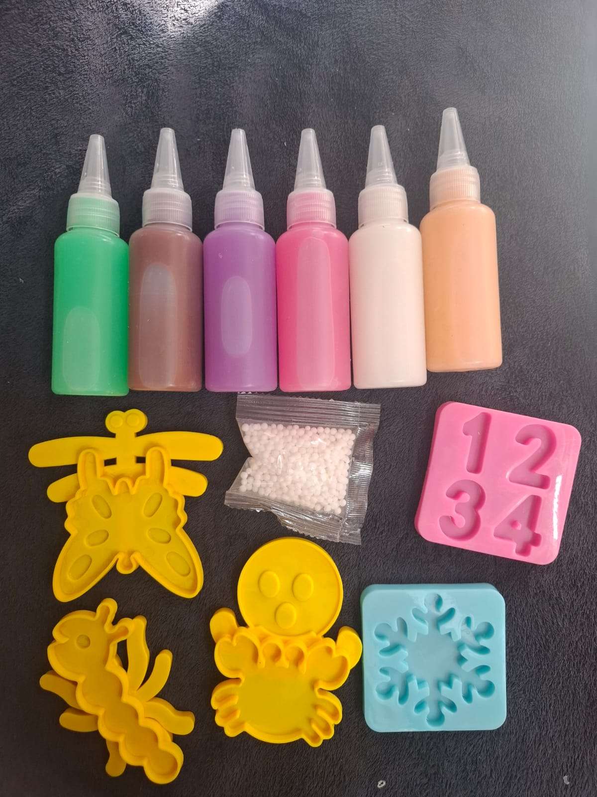 طقم جل المائى